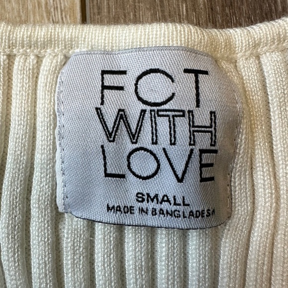 🛍️FCT with Love super stretch cropped sweater Size S - Picture 5 of 6